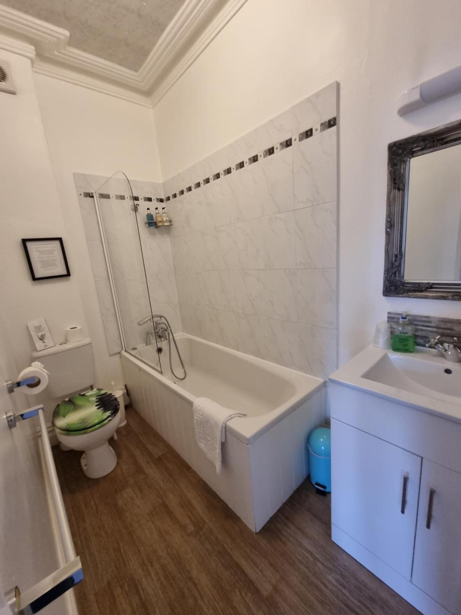 Harbour Heights Guest House Торки Екстериор снимка