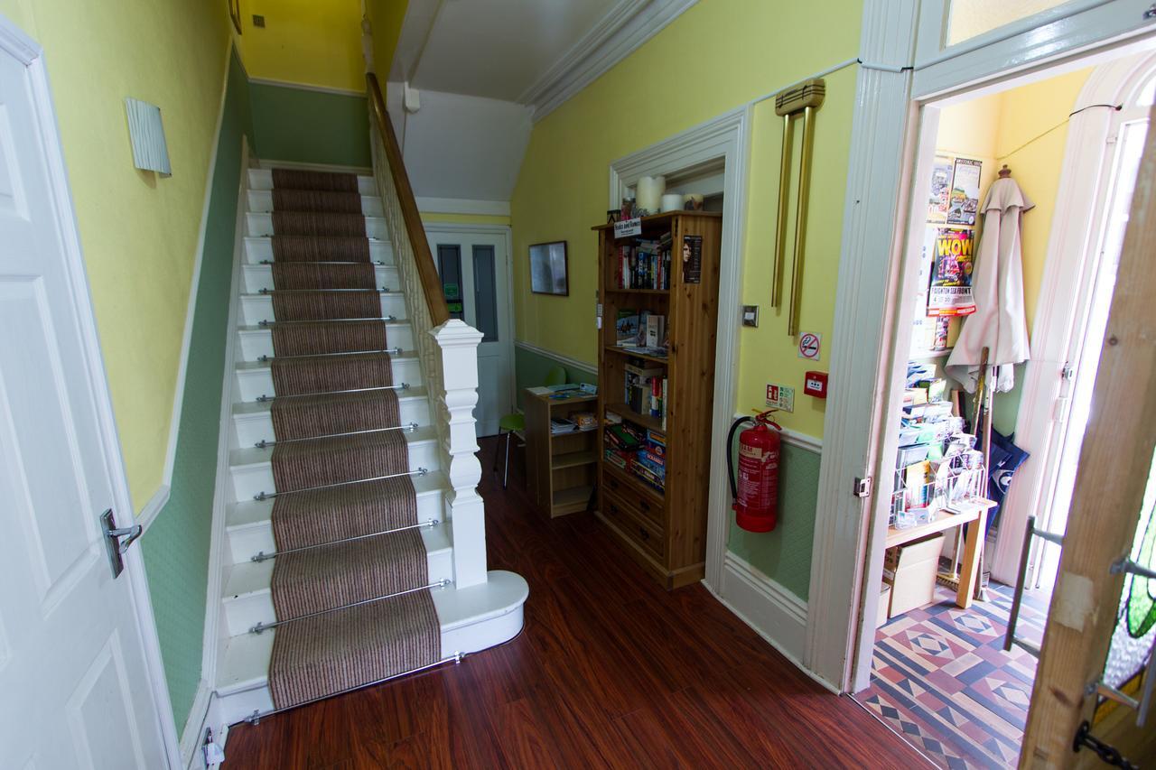Harbour Heights Guest House Торки Екстериор снимка