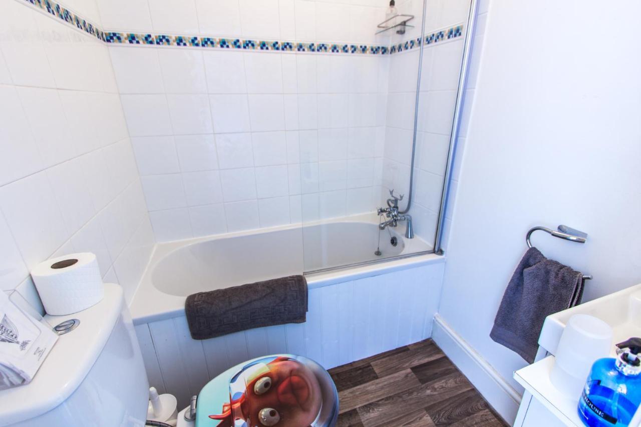 Harbour Heights Guest House Торки Екстериор снимка