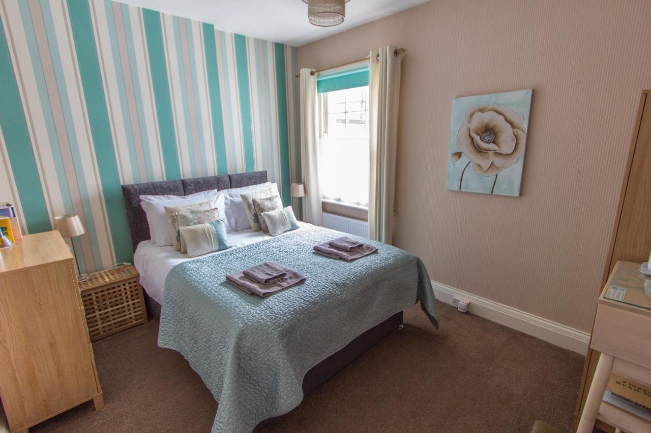 Harbour Heights Guest House Торки Екстериор снимка