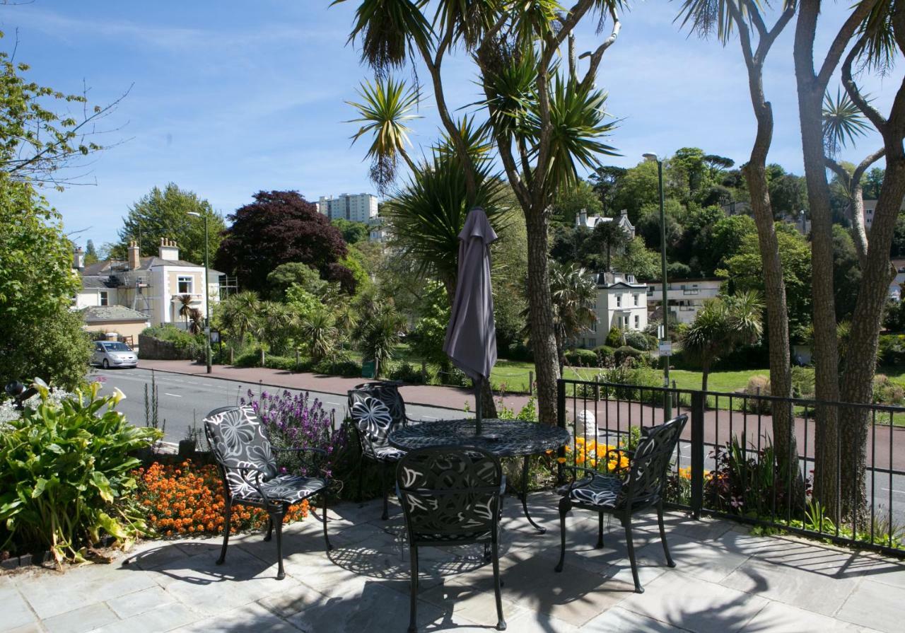 Harbour Heights Guest House Торки Екстериор снимка